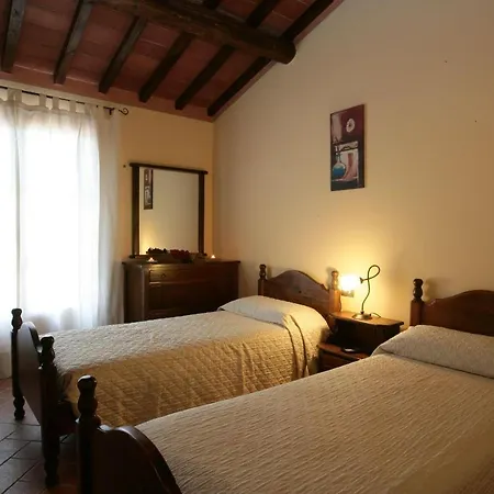 Collinella-Trilo-2B Apartment *